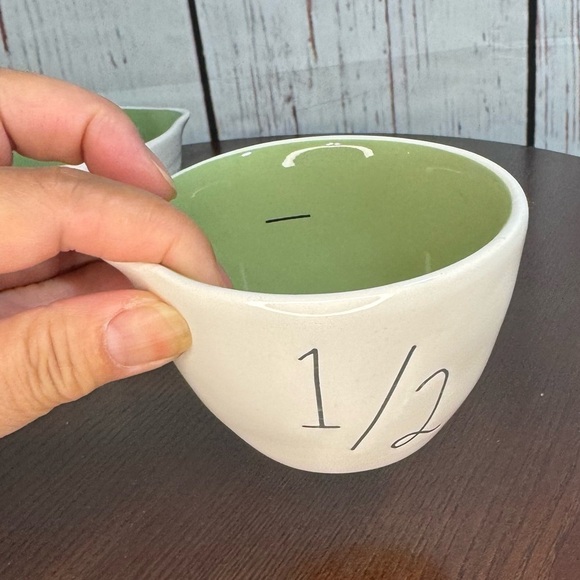 RAE DUNN X DISNEY TINKERBELL 4 piece set ceramic measuring cup Whimsical nwt - Picture 12 of 13